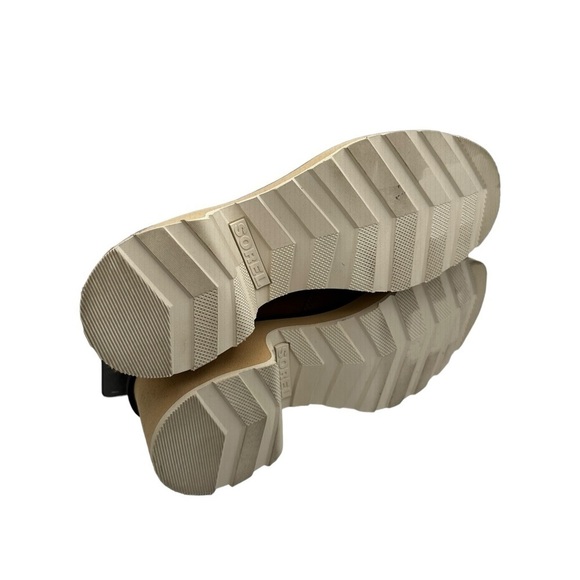 New Sorel Women's Hi-Line Heel Chelsea Boot - Picture 4 of 7